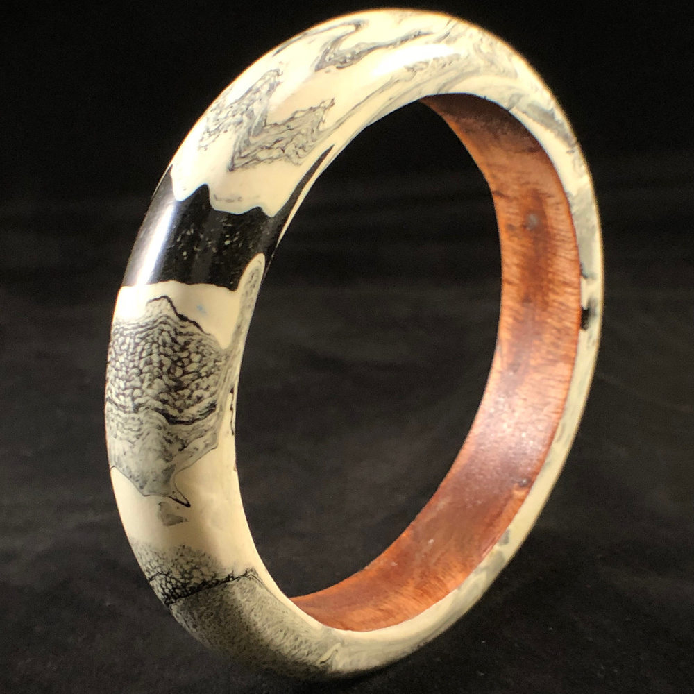 Wooden Bangle, Black & white watercolor, OOAK - Picture 2 of 2